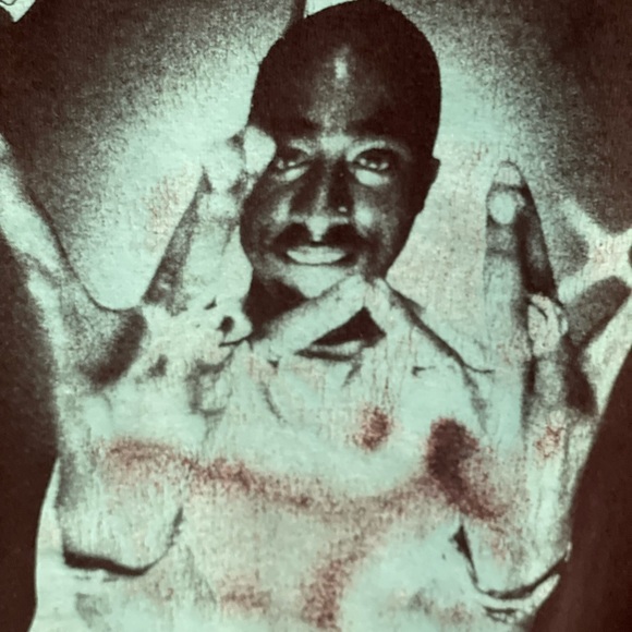 Official west side rap y2k Black T-Shirt with Tupac Graphic band GUC men’s m - Picture 2 of 4